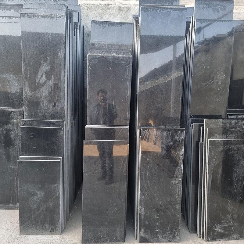 سنگ گرانیت مشکی نطنز